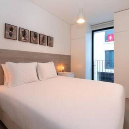 Stylish Apartment By Av. Da Liberdade Lisbon Bagian luar foto